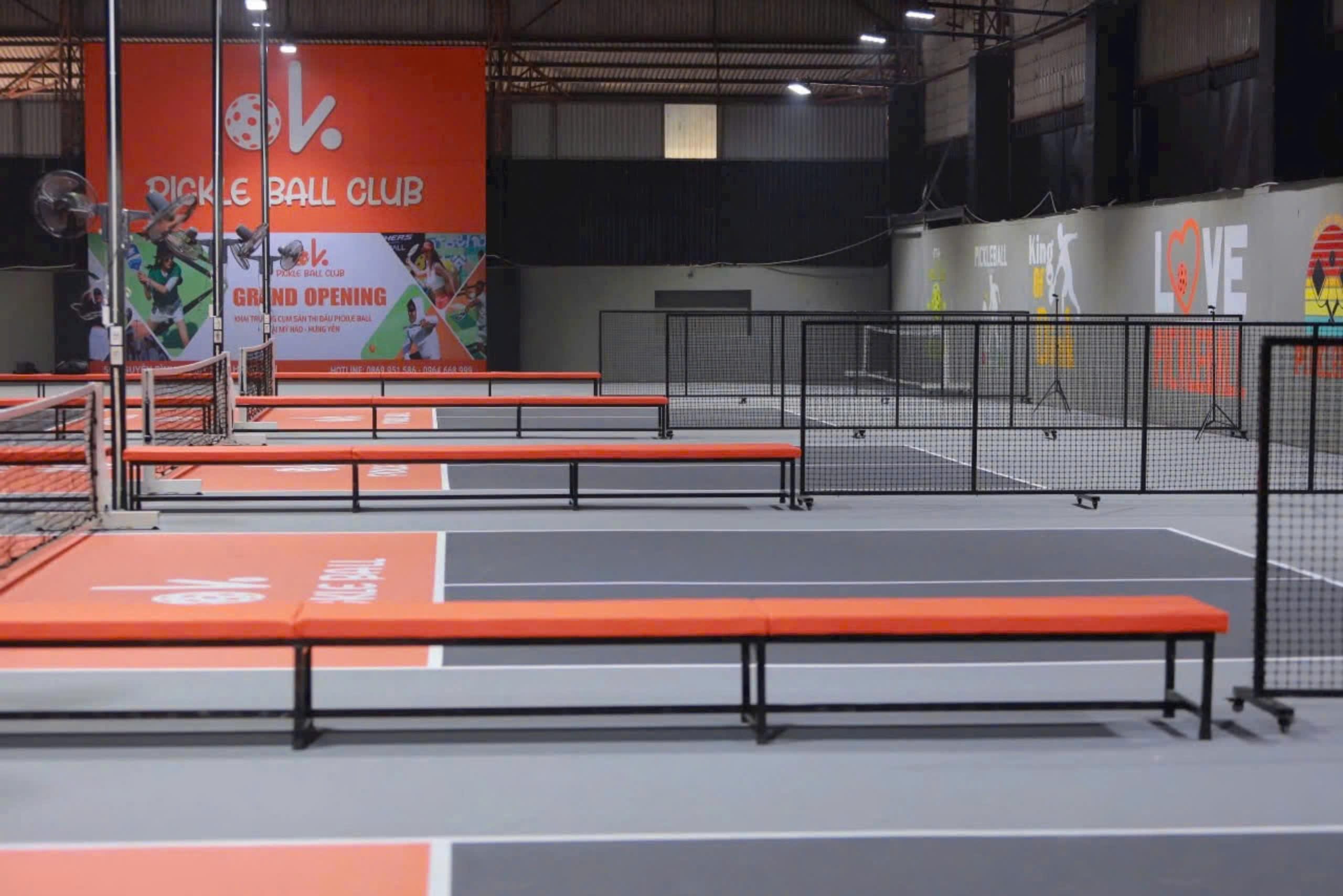 Việc thi công sân Pickleball cần được thực hiện một cách chính xác, bài bản và chuyên nghiệp.